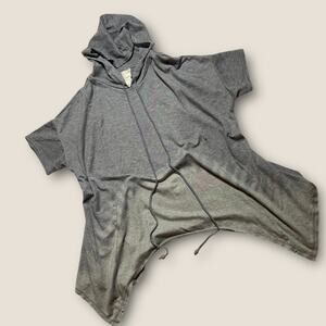 Blu Pepper Oversized Hoodie Poncho Top Women’s Small Gray Short Sleeve Boho W01